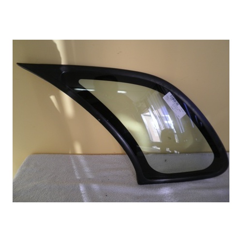 NISSAN PULSAR N15 - 10/1995 to 9/2000 - 5DR HATCH - LEFT SIDE REAR OPERA GLASS - ENCAPSULATED - (Second-hand)