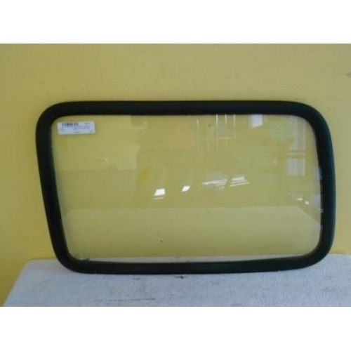 SUZUKI SUPERCARRY SK410 - 7/1985 to 1991 - VAN SUPER CARRY - PASSENGERS - LEFT SIDE REAR CARGO GLASS (745w X 455h) - (Second-hand)