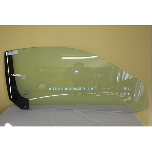 NISSAN 300ZX Z32 - 12/1989 to 1/1996 - 2DR COUPE (2 SEATER) - DRIVERS - RIGHT SIDE FRONT DOOR GLASS (4 HOLES) - (BACK EDGE 370MM) - LOW STOCK - GREEN 