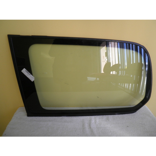 suitable for TOYOTA LANDCRUISER 200 SERIES - 1/2012 to 9/2021 - 5DR WAGON - LEFT SIDE REAR CARGO GLASS - GX MODEL ONLY - GENUINE, ENCAP - (SECOND-HAN