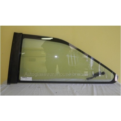 HONDA ACCORD HATCHBACK 1/84 to 12/85 JHM AAD  3DR  HATCH LEFT SIDE OPERA GLASS - (Second-hand)