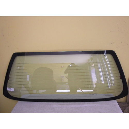 SUBARU FORESTER - 2000 to 5/2002 - 5DR WAGON - REAR WINDSCREEN GLASS - 1335mm  X 515mm - HEATED (WHITE & RED REAR LAMP) - NEW
