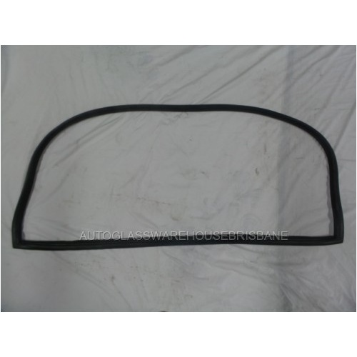 HOLDEN COMMODORE VB-VK - 11/1978 TO 2/1986 - SEDAN/WAGON (CHINA MADE) - FRONT WINDSCREEN RUBBER (NO CHROME) - NEW