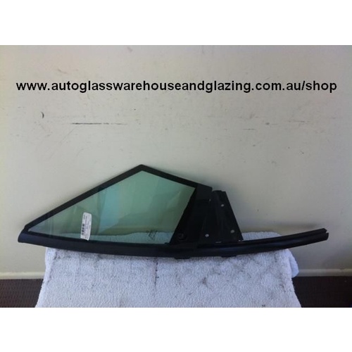 PEUGEOT 306 N3 - 4/1994 to 2002 - 2DR CABRIOLET - RIGHT SIDE FRONT QUARTER GLASS - (Second-hand)