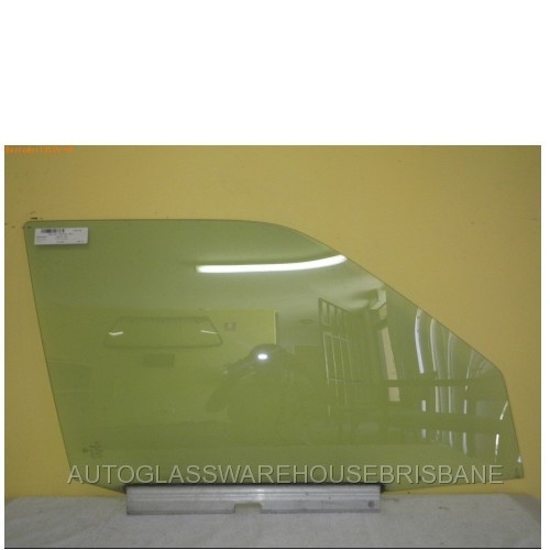 MERCEDES BENZ 201 190E - 12/1984 TO 1/1994 - 4DR SEDAN - DRIVERS - RIGHT SIDE FRONT DOOR GLASS - (SECOND-HAND)