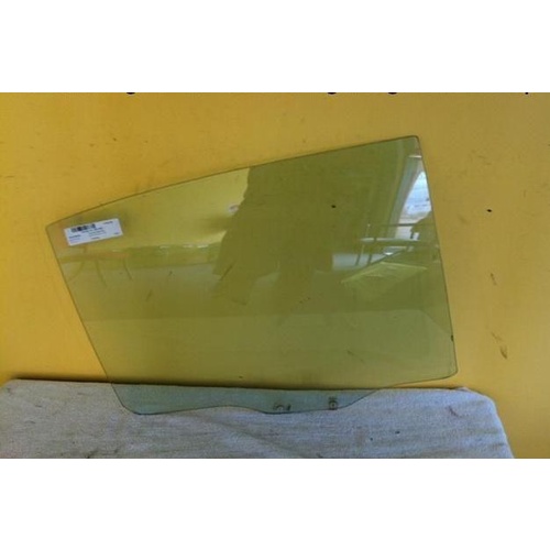 MITSUBISHI GALANT HJ - 3/1993 to 1996 - 4DR SEDAN - RIGHT SIDE REAR DOOR GLASS - (Second-hand)
