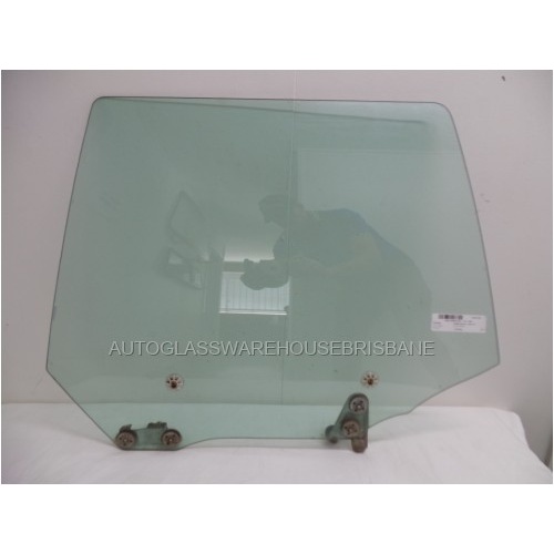 SUBARU FORESTER - 8/1997 to 5/2002 - 5DR WAGON - LEFT SIDE REAR DOOR GLASS - GREEN - NEW