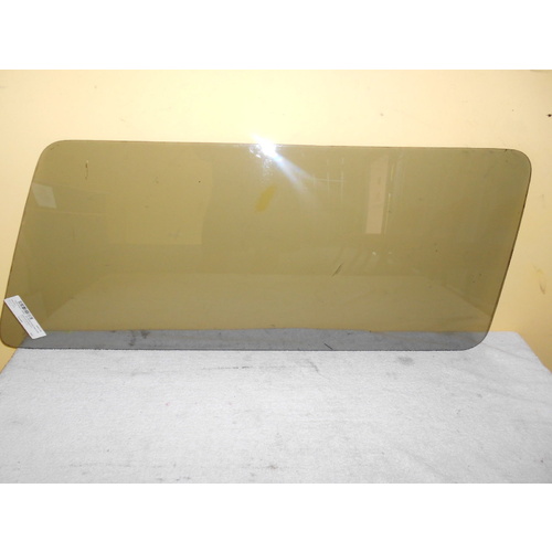 suitable for TOYOTA LITEACE KM20 - 10/1979 to 12/1985 - VAN - DRIVERS - RIGHT SIDE REAR FIXED GLASS - 380 X 910 - (Second-hand)