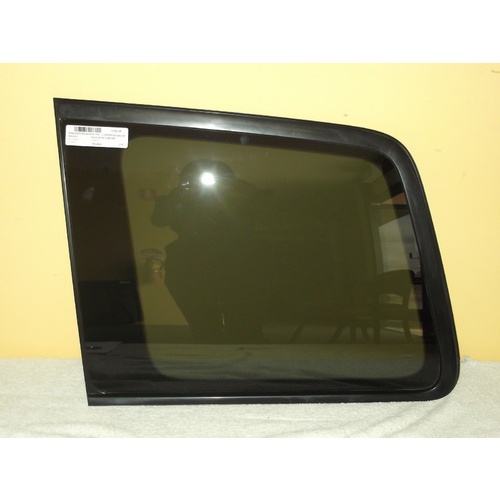 suitable for TOYOTA KLUGER MCU20R - 8/2003 to 7/2007 - 4DR WAGON - PASSENGERS - LEFT SIDE REAR CARGO GLASS - PRIVACY TINT - (SECOND-HAND)