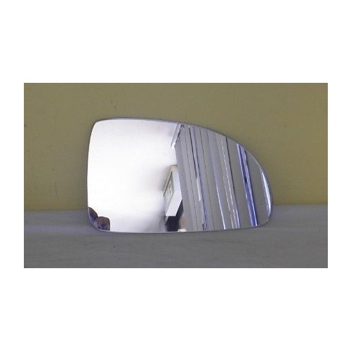 KIA RIO KNADC24 - 7/2000 to 8/2005 - 5DR HATCH - DRIVERS - RIGHT SIDE MIRROR - FLAT GLASS ONLY - SHARP FRONT UPPER CORNER - 173MM X 104MM - NEW