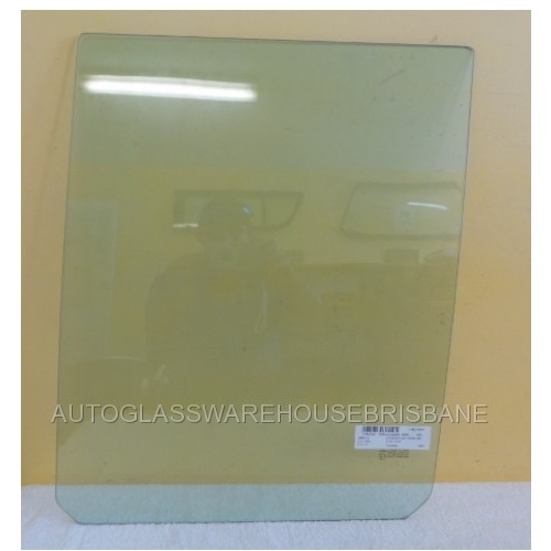 suitable for TOYOTA LANDCRUISER 76 - 79 SERIES - 3/2007 to CURRENT - UTE/5DR WAGON - LEFT SIDE REAR DOOR GLASS - GREEN - NEW