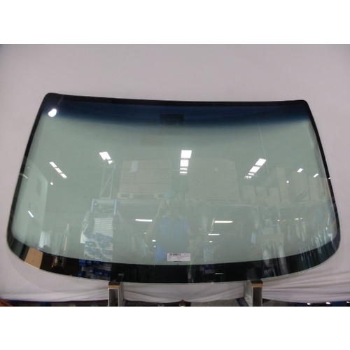 NISSAN CEDRIC/GLORIA KY30 - 1984 TO 1989 - 4DR HARDTOP - FRONT WINDSCREEN GLASS -  (BRISBANE ONLY) - NEW