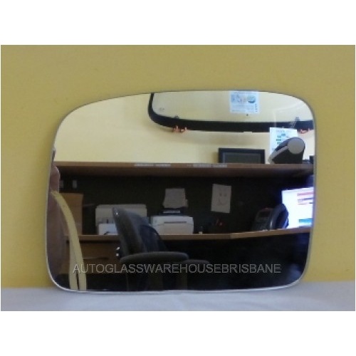 LAND ROVER RANGE ROVER SPORT - 8/2005 to CURRENT - 4DR WAGON - PASSENGER - LEFT SIDE MIRROR- FLAT GLASS ONLY - 178MM x 133MM - NEW