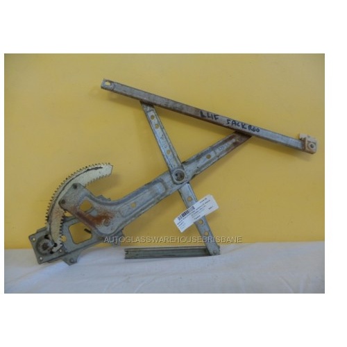 HOLDEN JACKAROO UBS25 - 5/1992 to 12/2003 - 4DR WAGON - PASSENGER - LEFT SIDE FRONT MANUAL WINDOW REGULATOR - SOME RUST, SEE PICTURE - (Second-hand)