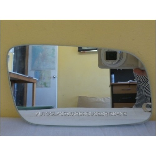AUDI A4 B5 - 7/1995 to 5/2001 - 4DR SEDAN - DRIVER - RIGHT SIDE MIRROR - FLAT GLASS ONLY (170w X 100h) - NEW