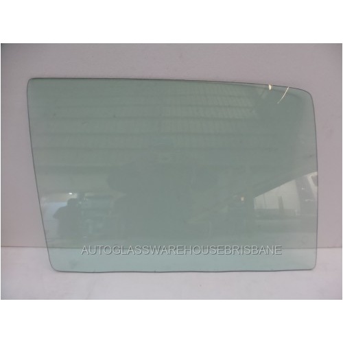 FORD ESCORT MK 11 - 1974 TO 1981 - 2DR COUPE - DRIVERS - RIGHT SIDE FRONT DOOR GLASS - GREEN - MADE TO ORDER - NEW