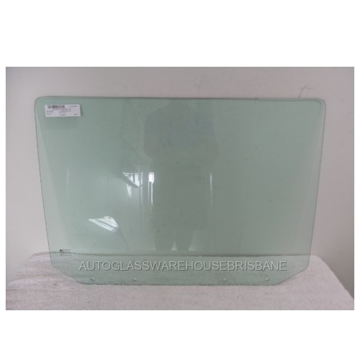 MITSUBISHI CANTER FE300 - 4/1986 to 9/1995 - TRUCK - RIGHT SIDE REAR DOOR GLASS - NEW
