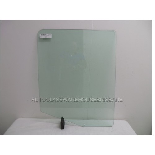 IVECO EUROCARGO 2000 ML75/180 - 11/1998 to 2004 - TRUCK - DRIVERS - RIGHT SIDE FRONT DOOR GLASS - ONE HOLE - NEW