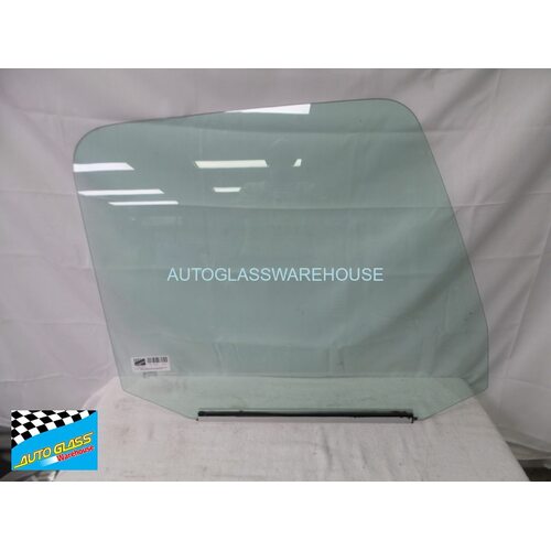 VOLVO FH SERIES - 6/1994 to 12/2013 - TRUCK - DRIVERS - RIGHT SIDE FRONT DOOR GLASS (WITH FITTING) - GREEN - NEW