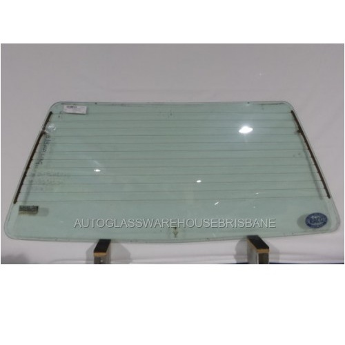 NISSAN BLUEBIRD 910 - 5/1981 to 1986 - 4DR WAGON - REAR SCREEN GLASS - (Second-hand)