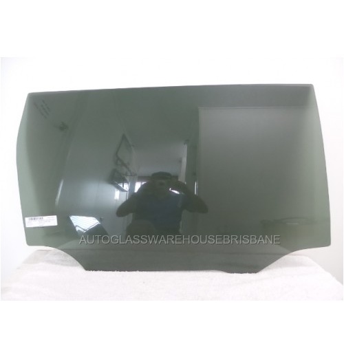 suitable for TOYOTA TARAGO ACR50R - 3/2006 to CURRENT - WAGON - DRIVER - RIGHT SIDE SLIDING DOOR WINDUP WINDOW GLASS - PRIVACY TINT  - NEW