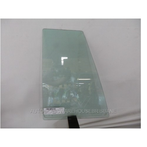 MERCEDES 123 SERIES - 1980 to 1983 - 5DR WAGON - PASSENGER - LEFT SIDE REAR QUARTER GLASS - (Second-hand)