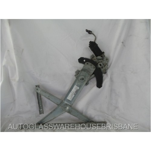 MERCEDES MB100/MB140 - VAN 11/1999>12/2004 - DRIVER - RIGHT SIDE FRONT WINDOW REGULATOR - ELECTRIC - (Second-hand)