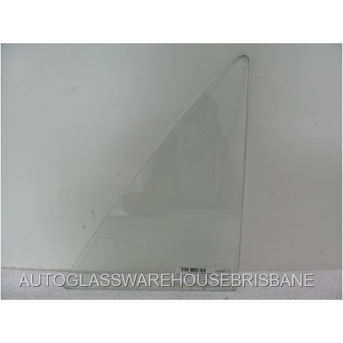 MERCEDES 114/115 SERIES - 1/1968 TO 11/1976 - 4DR SEDAN - DRIVER - RIGHT SIDE REAR QUATER GLASS - (Second-hand)