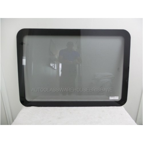 IVECO DAILY 3/2002 to 3/2015 - LWB VAN - RIGHT & LEFT SIDE REAR GLASS - 1085 x 770 - NEW