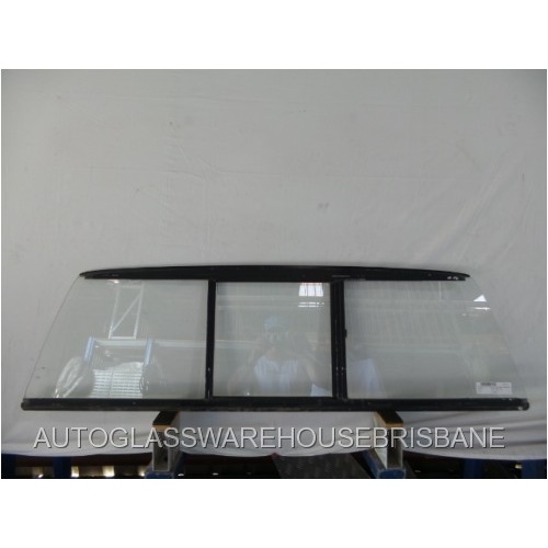 suitable for TOYOTA HILUX RN85 EXTRA CAB - UTE 8/1988>8/1997 - REAR SLIDING SCREEN - OLD STYLE - (Second-hand)