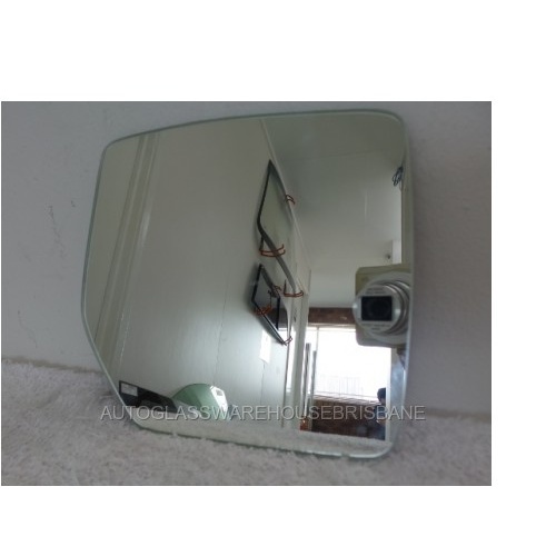 JEEP CHEROKEE KK - 2/2008 to 5/2014 - 4DR WAGON - RIGHT SIDE MIRROR - FLAT GLASS ONLY - 164w X 153h  - NEW