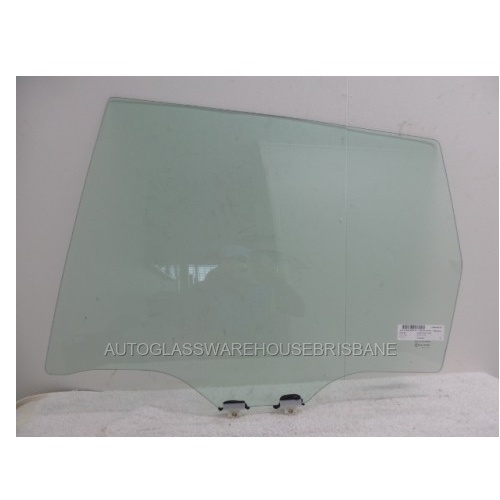 SUBARU FORESTER SJ - 2/2013 to 9/2018 - 5DR WAGON - LEFT SIDE REAR DOOR GLASS - NEW