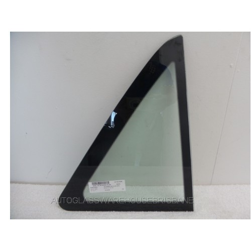 MERCEDES ML CLASS W166 - 3/2012 to 6/2015 - 4DR WAGON - RIGHT SIDE REAR QUARTER GLASS - GREEN - NOT ENCAPSULATED - NEW