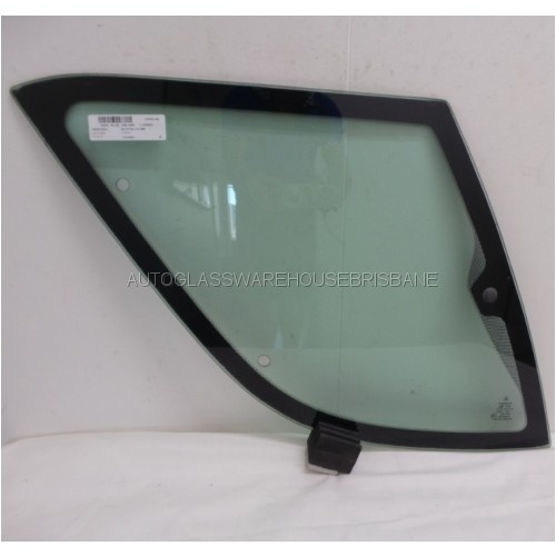 MERCEDES ML CLASS ML 163 - 9/1998 to 8/2005 - 4DR WAGON - LEFT SIDE REAR CARGO GLASS - 3 HOLES - NEW