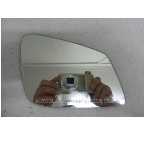 BMW 1/3/5 SERIES - 2/2012 to 2/2019 - DRIVERS - RIGHT SIDE MIRROR - FLAT GLASS ONLY - 205w X 120h - NEW