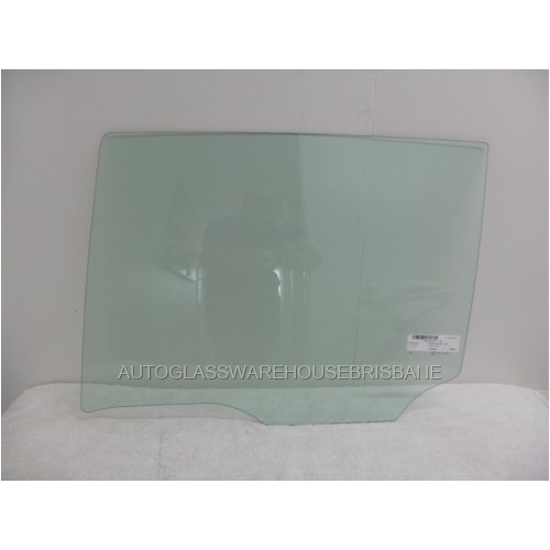 DAIHATSU SIRION M301RS - 2/2005 to 7/2005 - 5DR HATCH - LEFT SIDE REAR DOOR GLASS - GREEN - NEW 