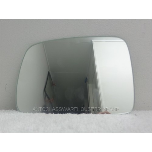 LAND ROVER FREELANDER 2 L359 - 6/2007 to 12/2014 - 5DR SUV - LEFT SIDE MIRROR - FLAT GLASS ONLY - 135mm HIGH X 185mm WIDE - SUIT BACKING 3301-001 - NE