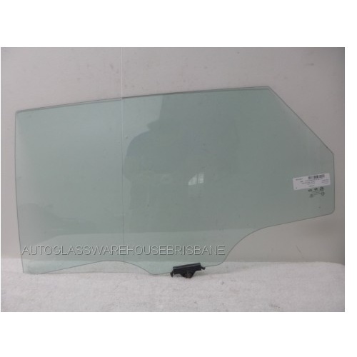 HYUNDAI i40 YF - 10/2011 to CURRENT - 4DR WAGON - LEFT SIDE REAR DOOR GLASS - (Second-hand)