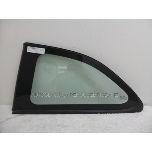 KIA RIO UB - 2/2012 to CURRENT - 3DR HATCH - PASSENGERS - LEFT SIDE REAR OPERA GLASS - BOLTS IN - (Second-hand)