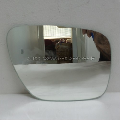 MAZDA CX9 - TB - 12/2007 >12/2015 - RIGHT SIDE MIRROR - FLAT MIRROR GLASS ONLY (135mm HIGH X 193mm WIDE) - NEW