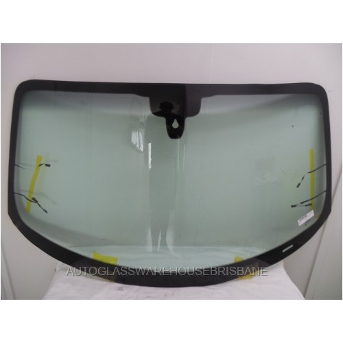 PORSCHE BOXSTER CONVERTIBLE 981 - 7/2012 to 12/2016 - FRONT WINDSCREEN GLASS - RAIN SENSOR, ANTENNA, MOULDING - NEW