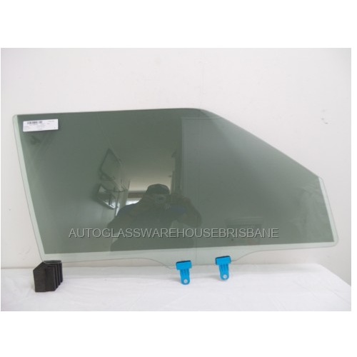 SUZUKI IGNIS MF - 1/2017 to CURRENT - 5DR HATCH - RIGHT SIDE FRONT DOOR GLASS (WITH FITTING) - NO CLIPS - GREEN - NEW