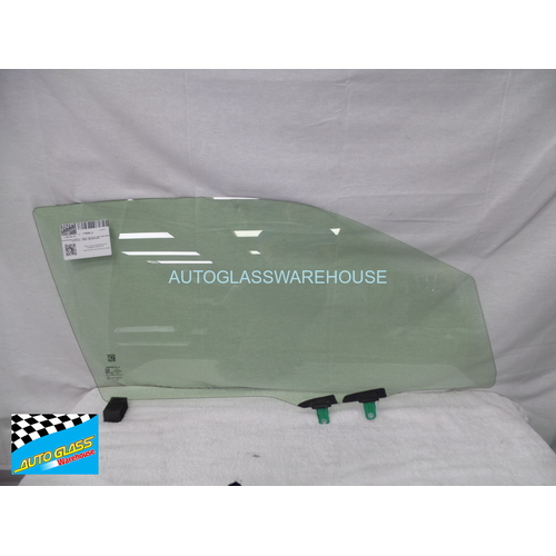 SUZUKI BALENO - 4/2016 to CURRENT - 5DR HATCH - RIGHT SIDE FRONT DOOR GLASS - GREEN - NEW