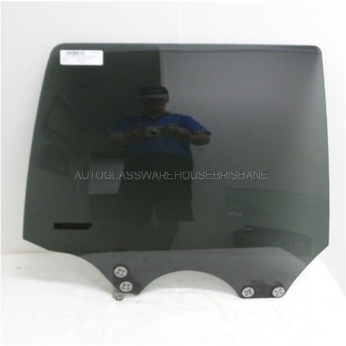 SUBARU FORESTER - 5/2002 to 2/2008 - RIGHT SIDE REAR DOOR GLASS - PRIVACY TINT - 4  HOLES - LOW STOCK - NEW