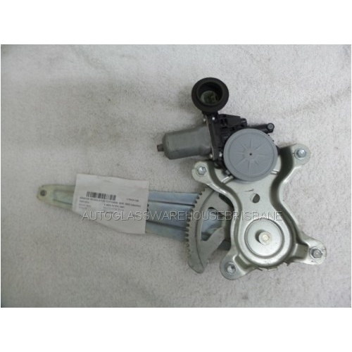 suitable for TOYOTA YARIS NCP91 - 9/2005 to 10/2011 - 5DR HATCH - RIGHT SIDE WINDOW REGULATOR - ELECTRIC - (Second-hand)