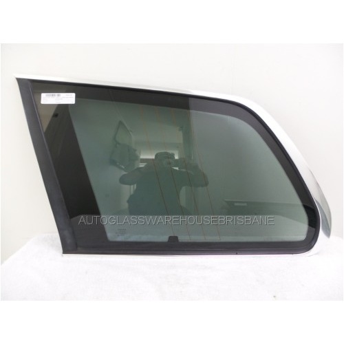 VOLVO XC90 DZ - 9/2003 to 2/2015 - 5DR WAGON - LEFT SIDE CARGO GLASS WITH ANTENNA - (Second-hand)