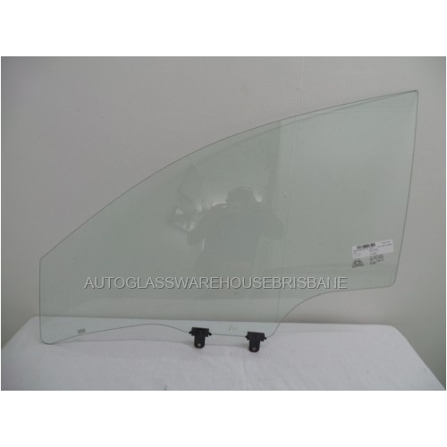 KIA RIO YB - 1/2017 to CURRENT - 5DR HATCH - LEFT SIDE FRONT DOOR GLASS - GREEN - NEW