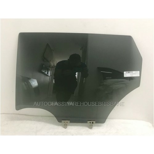 NISSAN QASHQAI J11 - 6/2014 to 9/2022 - 4DR WAGON - PASSENGERS - LEFT SIDE REAR DOOR GLASS - WITH FITTING, PRIVACY TINT - CALL FOR STOCK - NEW