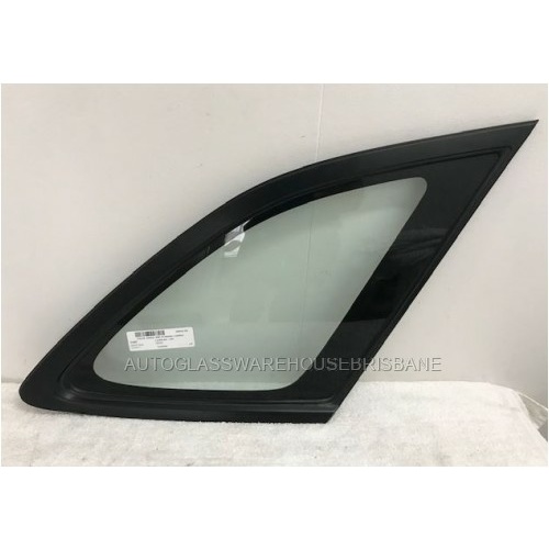 FORD LASER KN/KQ - 2/1999 to 9/2002 - 5DR HATCH - RIGHT SIDE REAR OPERA/CARGO GLASS - (Second-hand)