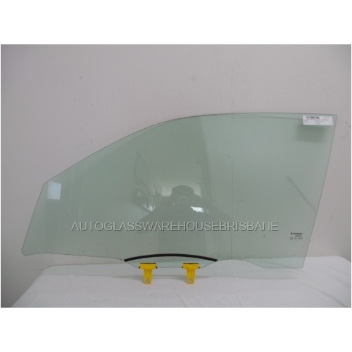 SUZUKI VITARA SUV - 9/2015 ONWARDS - 4DR WAGON - PASSENGERS - LEFT SIDE FRONT DOOR GLASS - WITH FITTINGS - GREEN - NEW